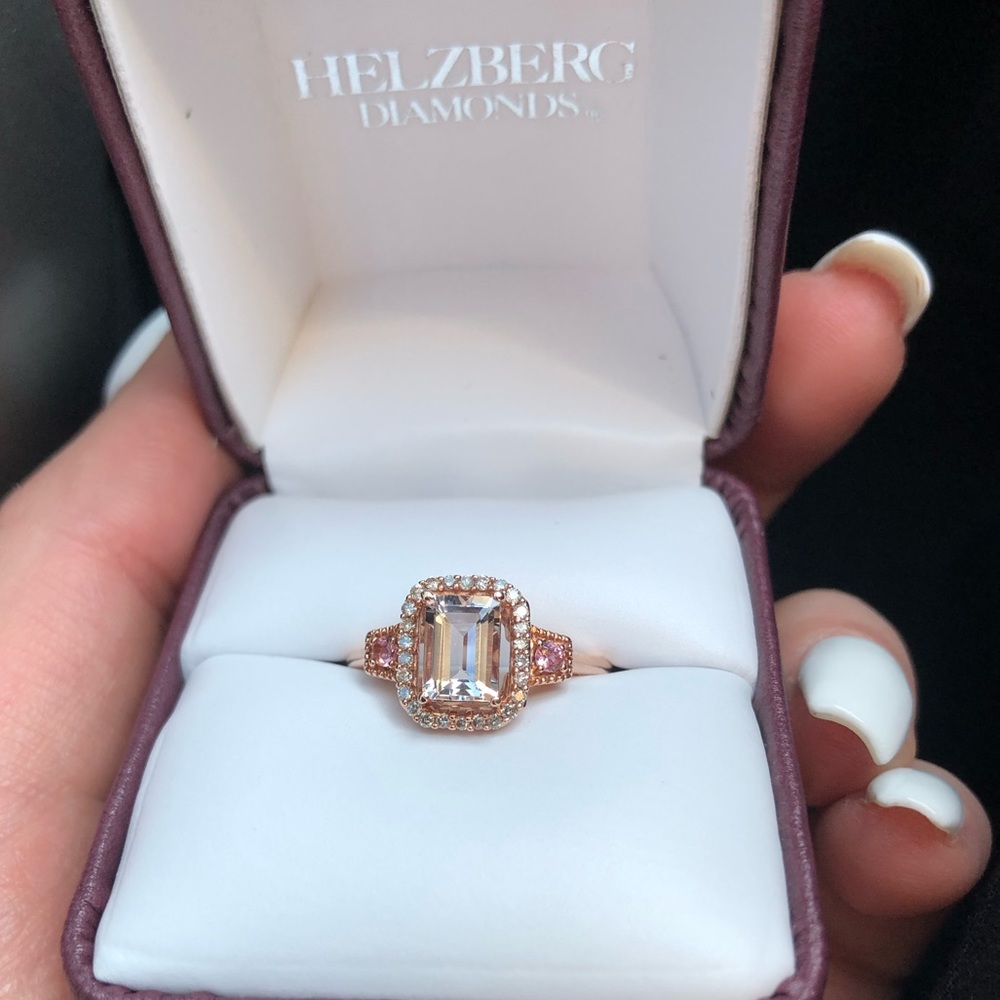 Helzberg - Morganite/rose gold ring w/diamonds!!